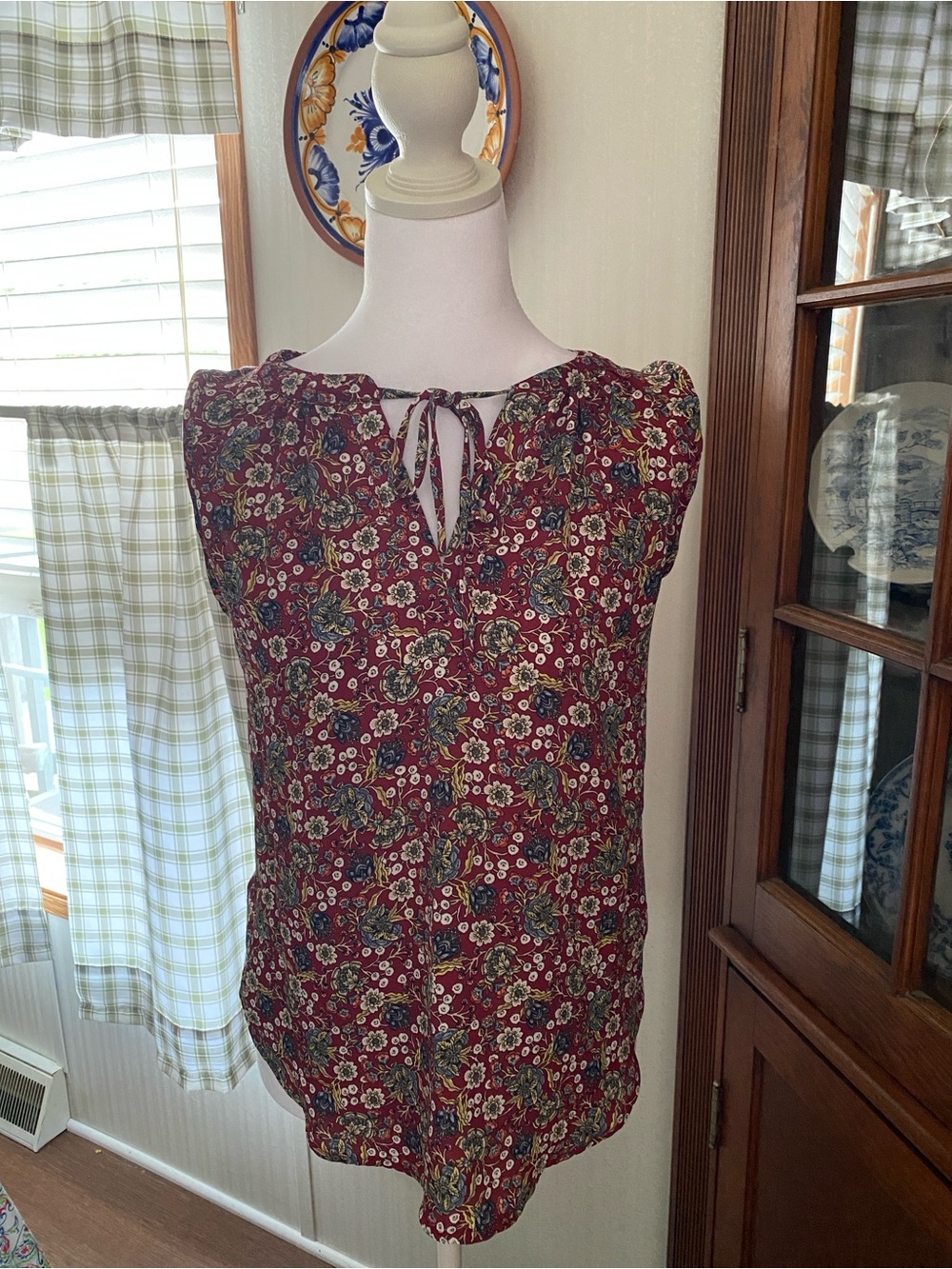 LOFT Burgundy Floral Tie-Front Sleeveless Blouse
